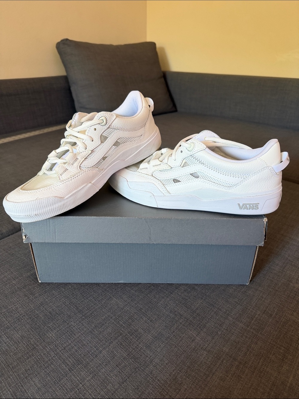 Vans Wayvee 2 All-White Low-Top Skate Sneakers